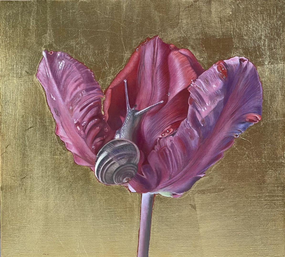 Enter, 2023 – Botanical oil painting with 24 carat gold leaf, 19.5 x 21.5 cm – Ginny Page